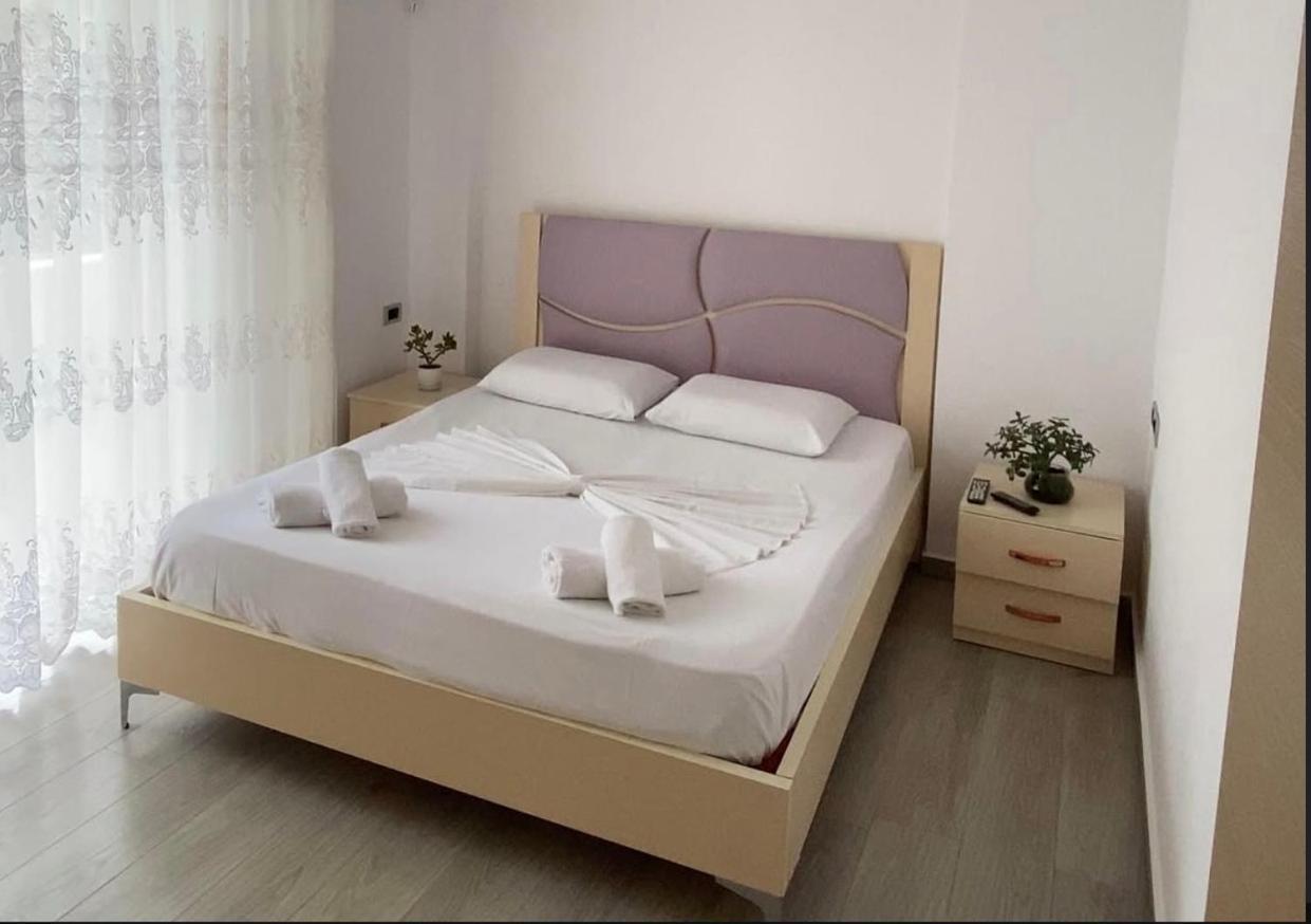 Luxury Room'S By Lika Саранде Екстериор снимка